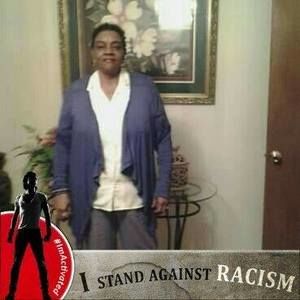 Meet your Posher, Carrie