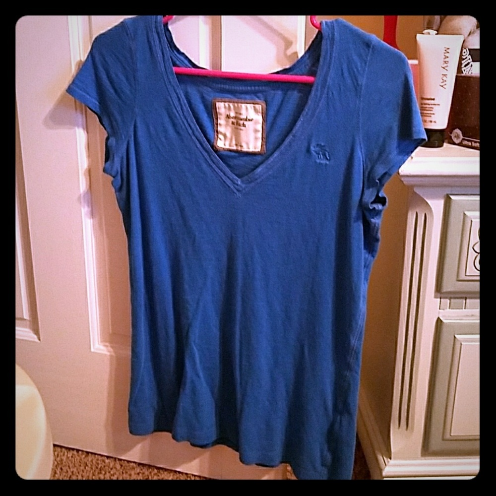 V neck shirt