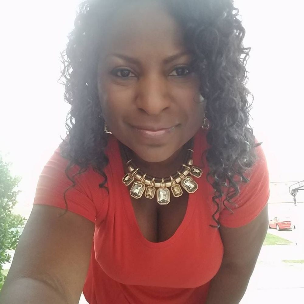 Meet your Posher, Brenda