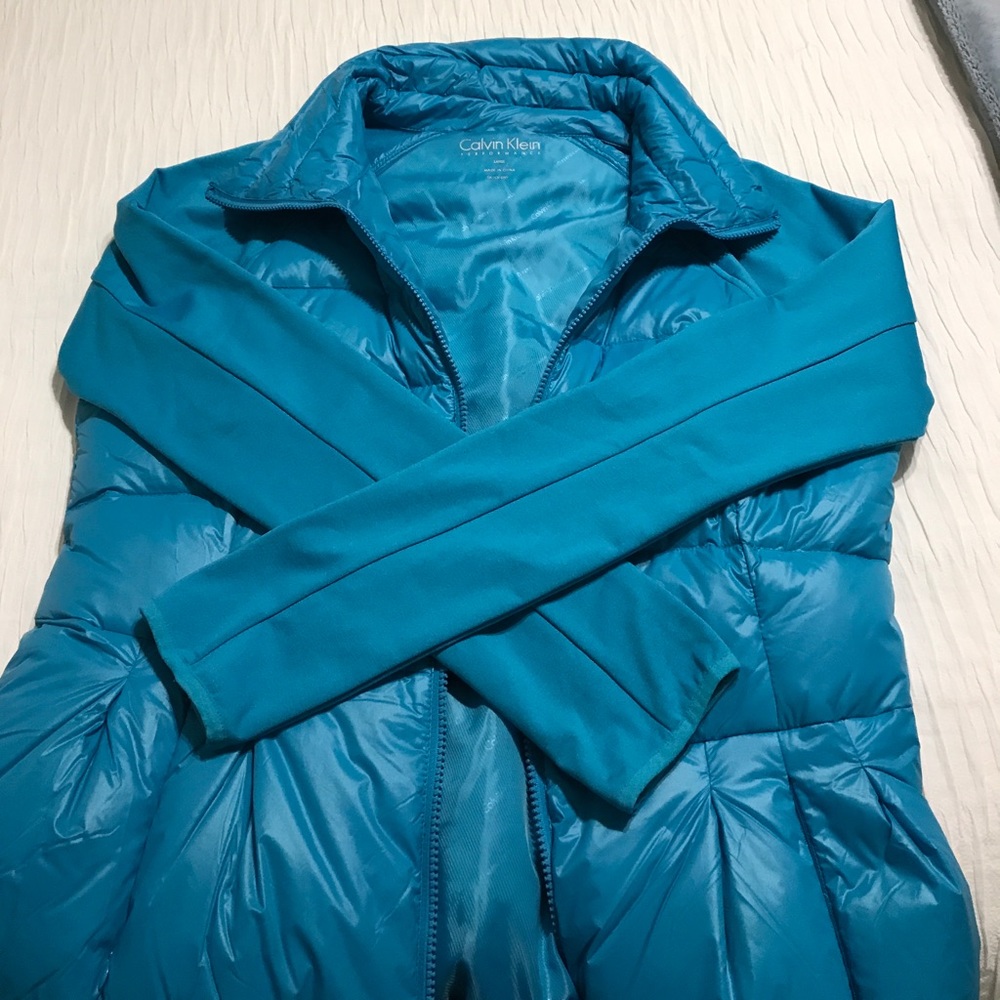 Calvin Klein Performance Jacket- Lightweight. - image 3