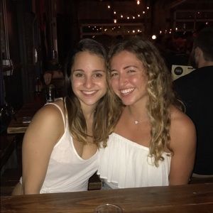 Meet your Posher, Jillian