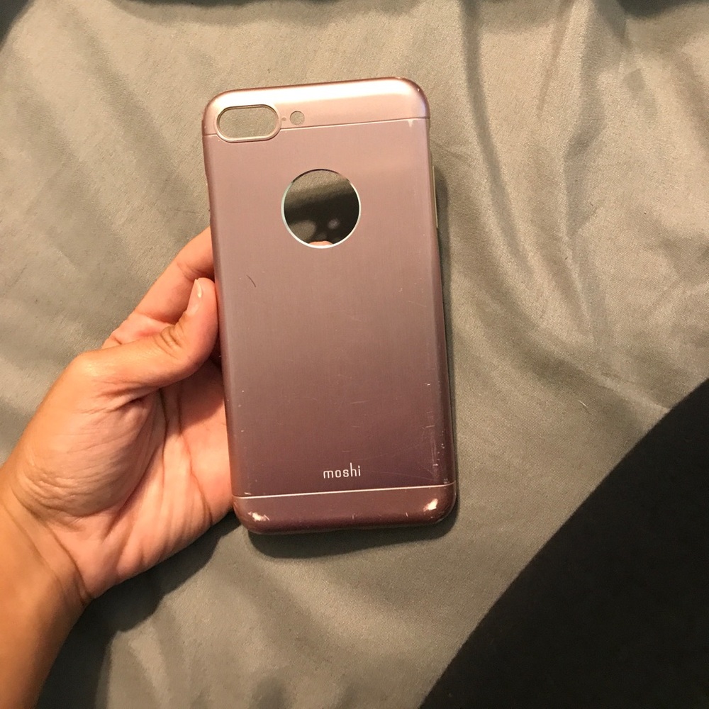 Rose gold Iphone 7 plus case