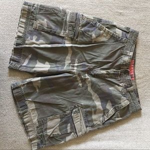 Final Mark⬇️ Mossimo - Camo Cargo Shorts