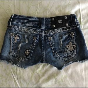 Miss Me shorts -size 23