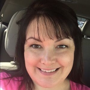 Meet your Posher, Shea