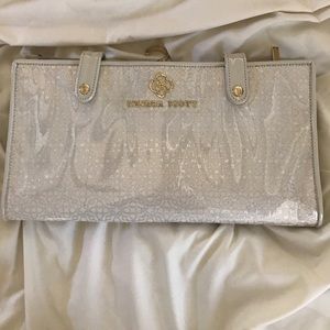 Kendra Scott jewelry holder