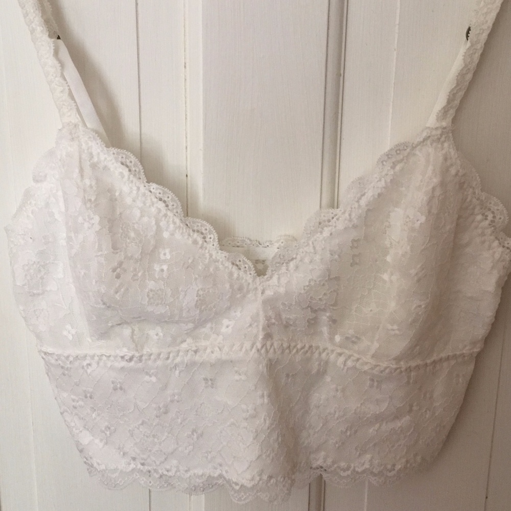 Gilly Hicks White Lace Bralette (NWOT) - Picture 1 of 5