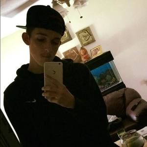 Meet your Posher, Bradley