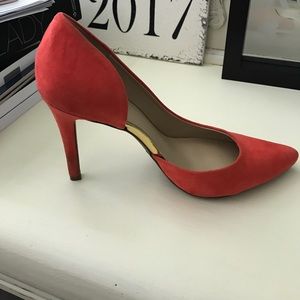 Coral high heel shoe
