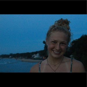 Meet your Posher, Jessica