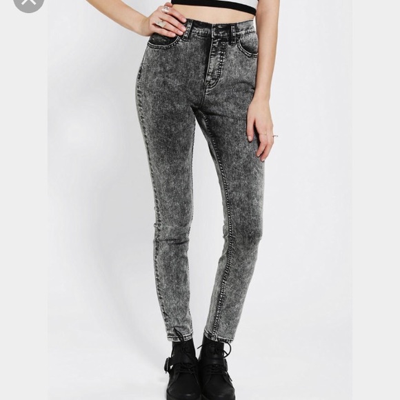 BDG Denim - BDG Acid Wash High Rise Twig Ankle Jeans