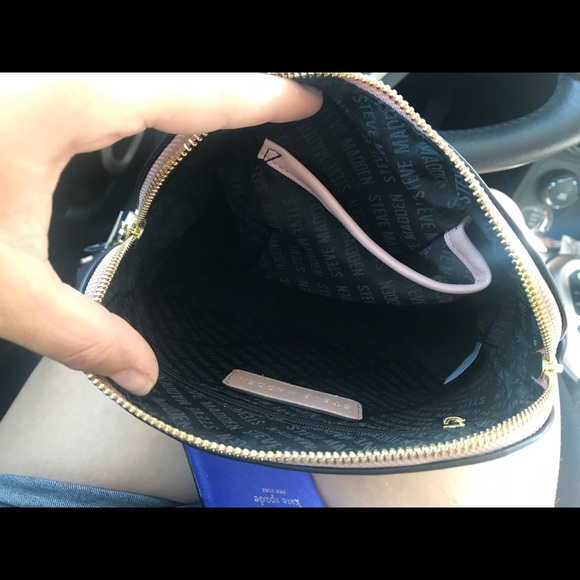 Steve Madden Purse! - Picture 3 of 4