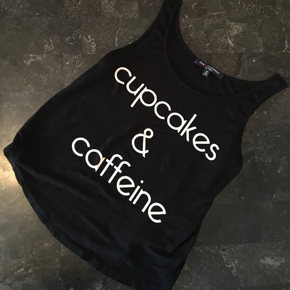 Loose graphic tank