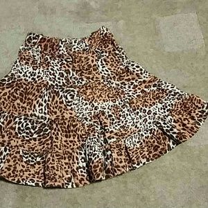 Skirt size 8, adjustable waist