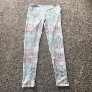 NWT Fabletics Salar Medium printed Leggings