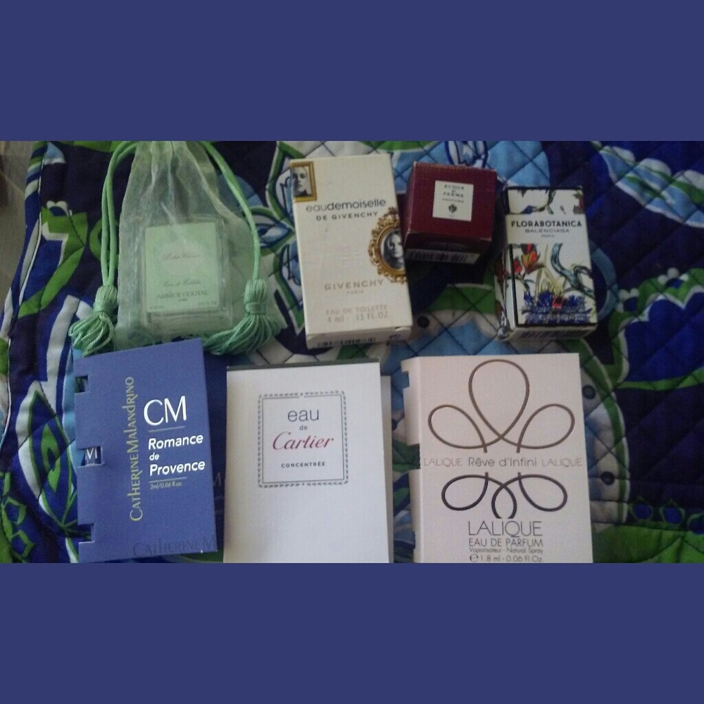 Set of 7 Designer perfumes samples