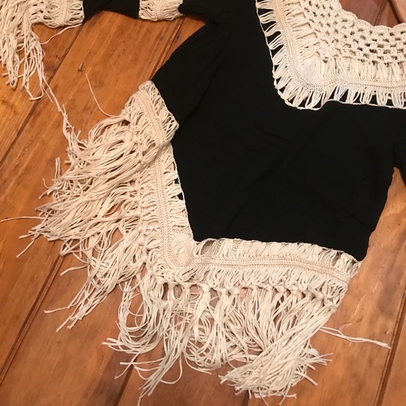 Play 6 Crochet fringe top - Picture 2 of 5