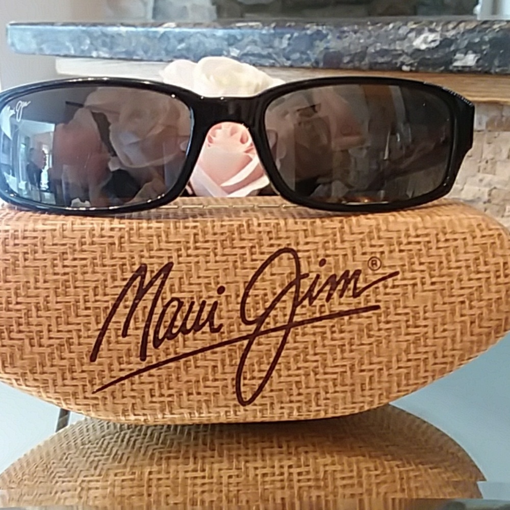 Maui Jim SUNGLASSES