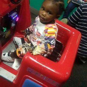 Meet your Posher, Cierra