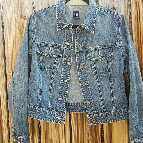 Gap denim button down collared jacket - Picture 2 of 7