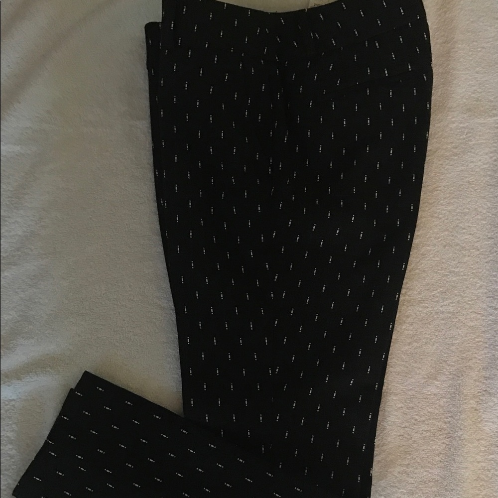 NWT.  Julie Skinny Pant. Dark charcoal color