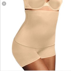 Maiden form hi-waist boy short