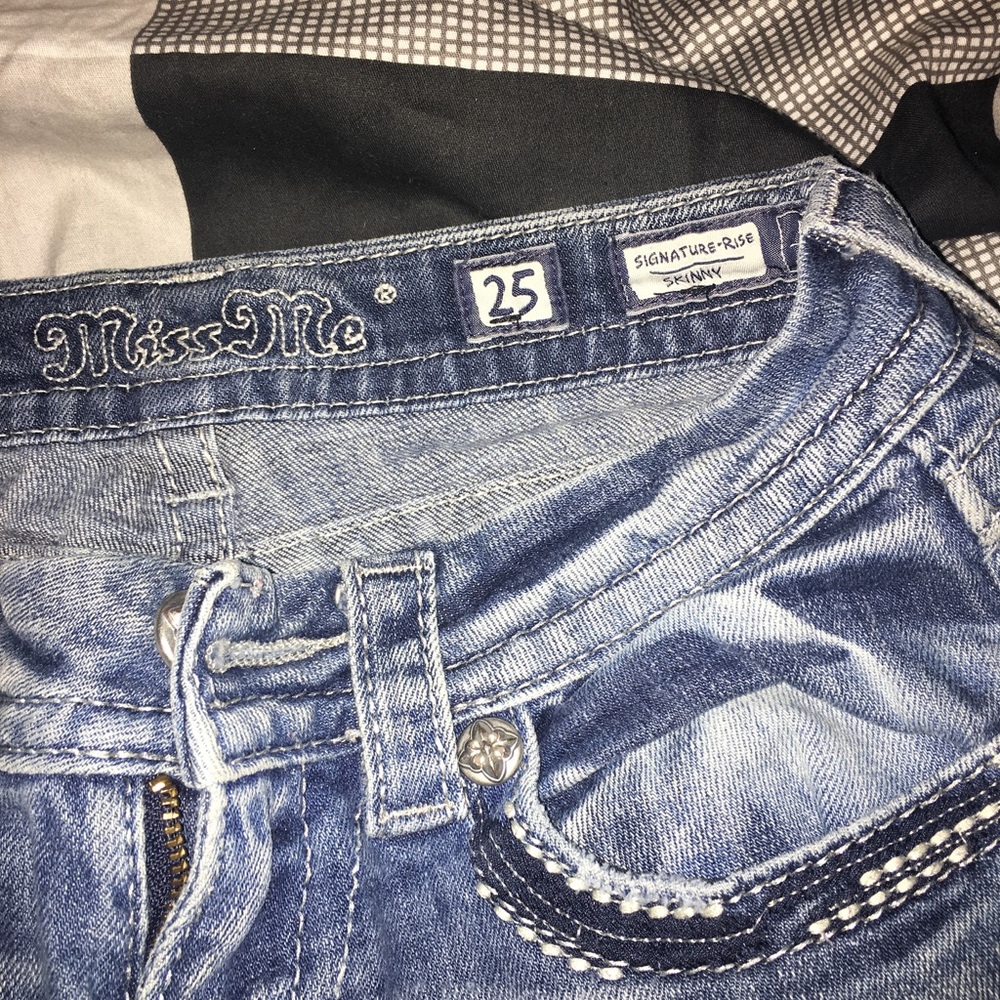 Skinny miss me jeans!