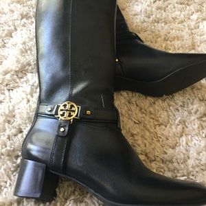 Tory Burch Gold medallion black leather boots 7