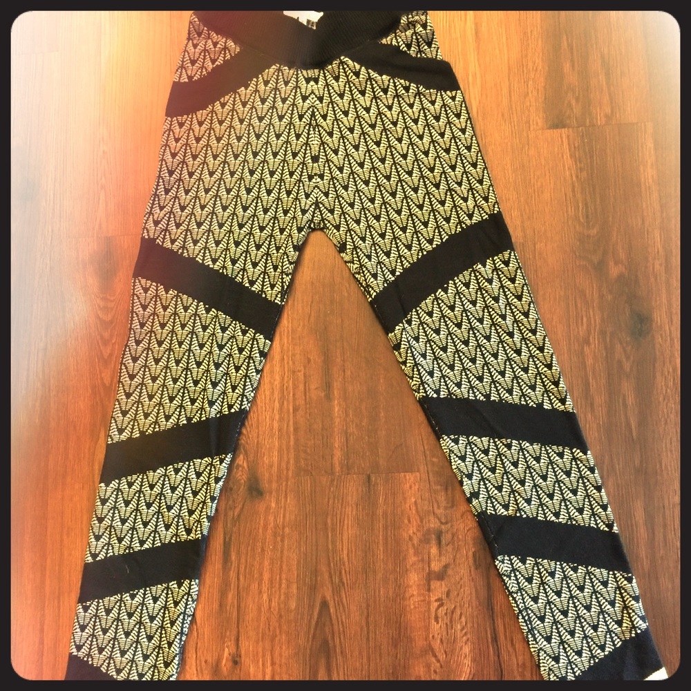 Beautiful soft wool leggings from House of Dagmar.