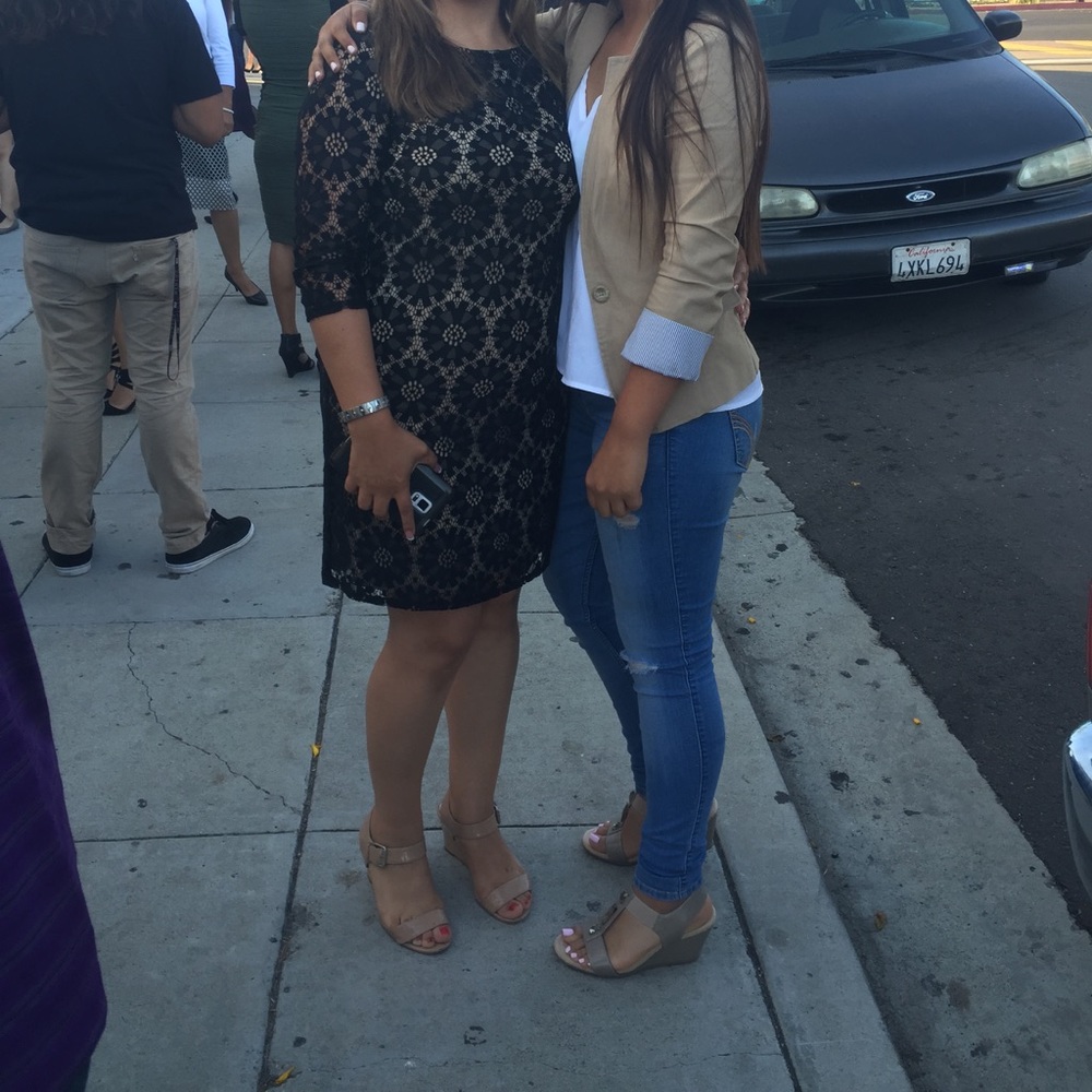 Heels - Picture 3 of 3