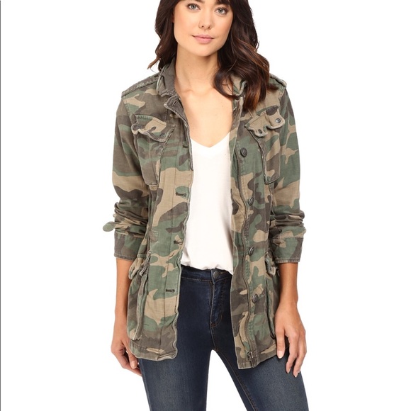 🍁New Fall 🍁FP  Camo jacket - Picture 3 of 8