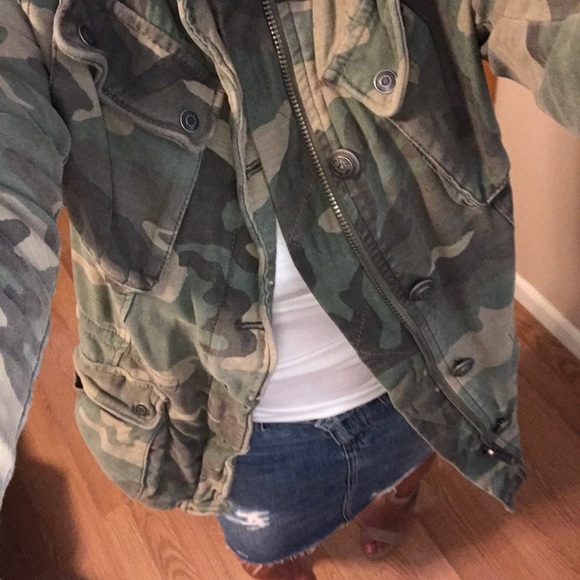 🍁New Fall 🍁FP  Camo jacket - Picture 8 of 8