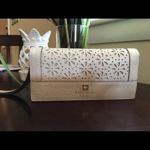 Kate spade wallet/wristlet