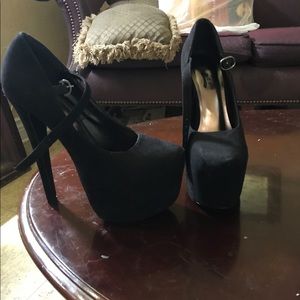 Black platform heels