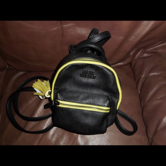 Steve Madden Mini backpack in black - Picture 2 of 4