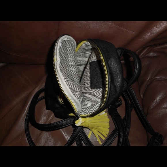 Steve Madden Mini backpack in black - Picture 4 of 4