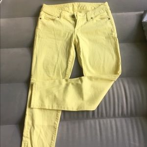 The limited yellow denim skinny jeans size 2