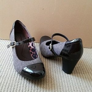 Shoes Clarks Brown Pumps