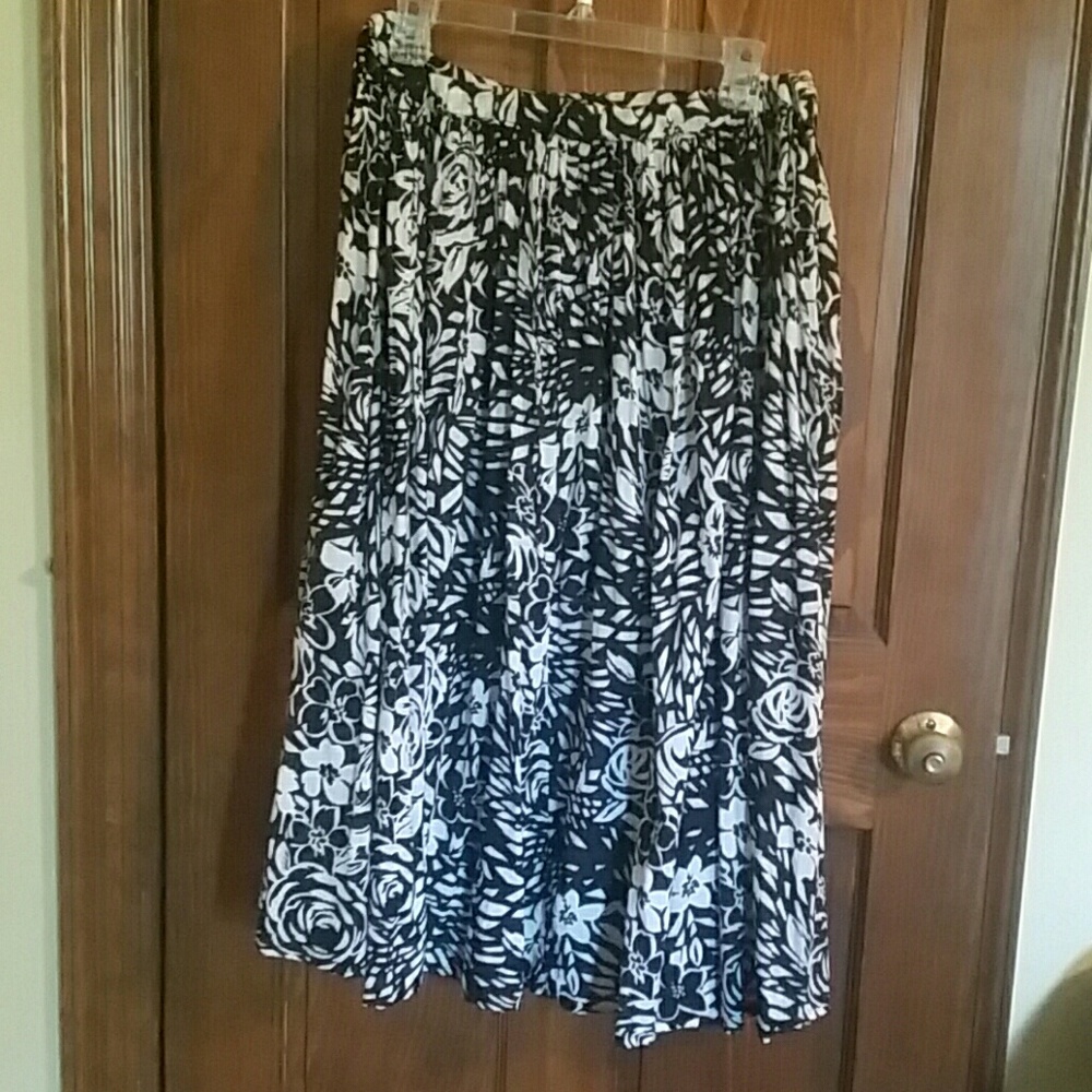 Cotton floral bohemian long skirt
