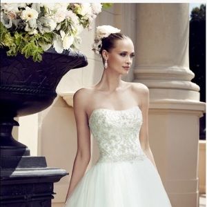 Brand New Casablanca style 2188 size 8