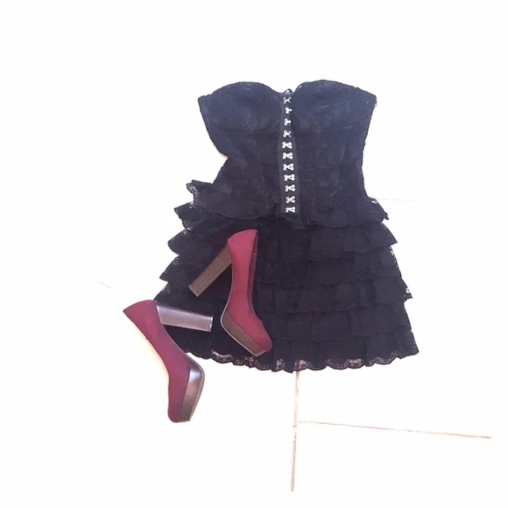 24hr Sale 😘Trendy Deep Plum Chunky Wooden Heel
