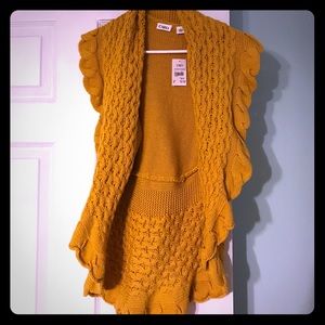 Knit vest
