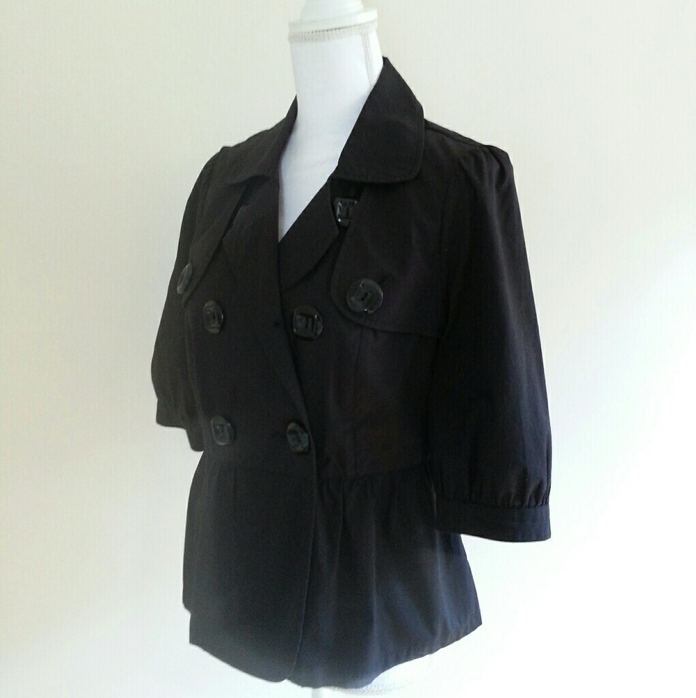 Short Light Weight Jacket - Picture 3 of 4