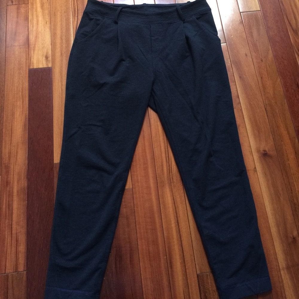 Lululemon pants
