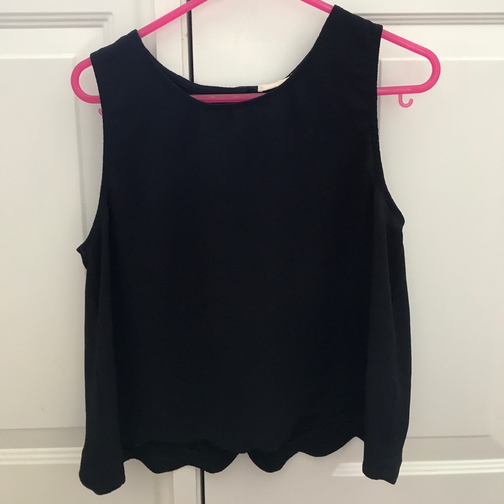 Scalloped navy blue tank