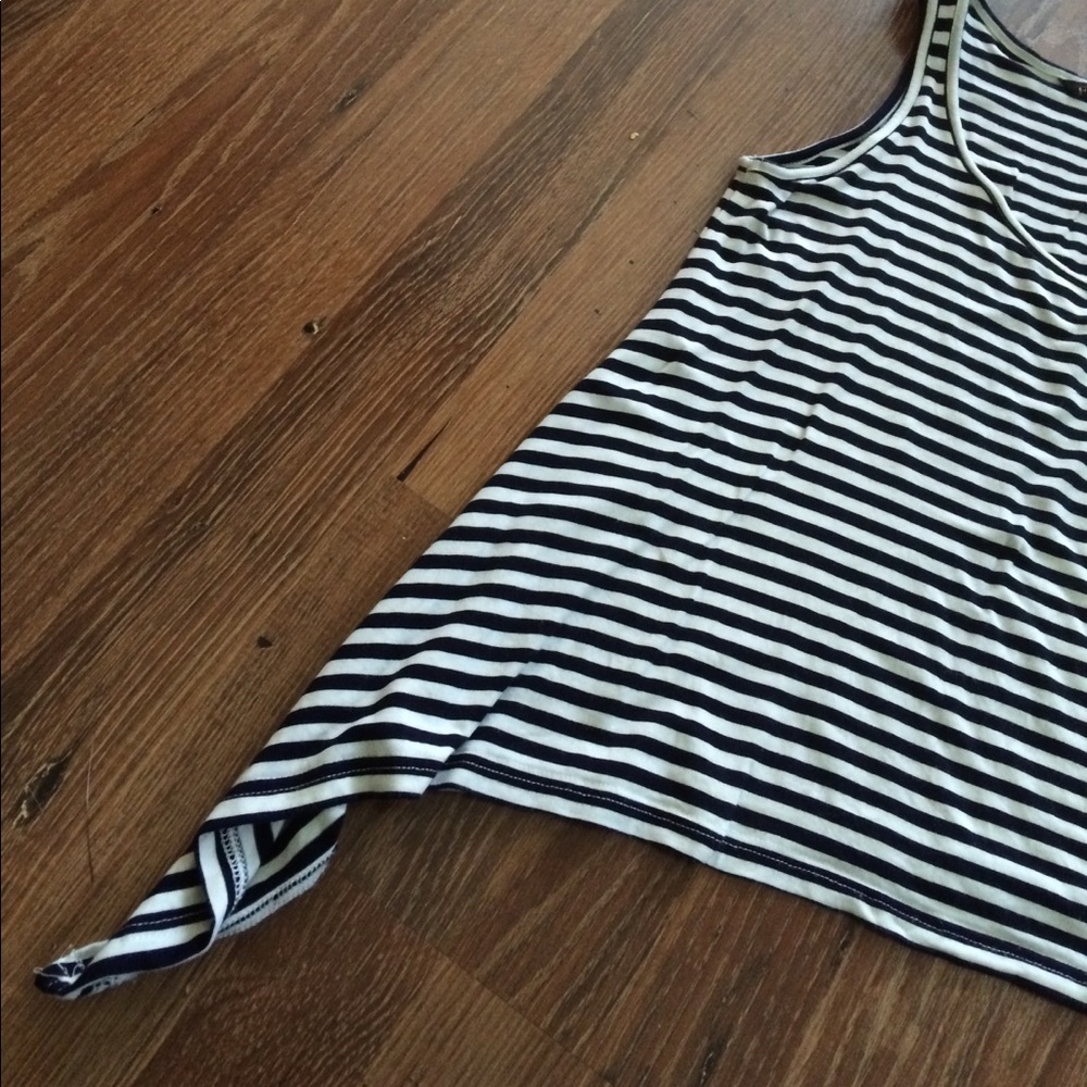 Striped Tank - Picture 3 of 4