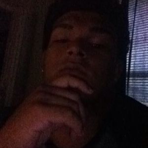 Meet your Posher, Luis