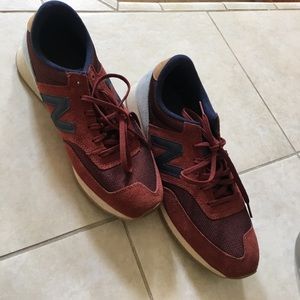 New balance shoes