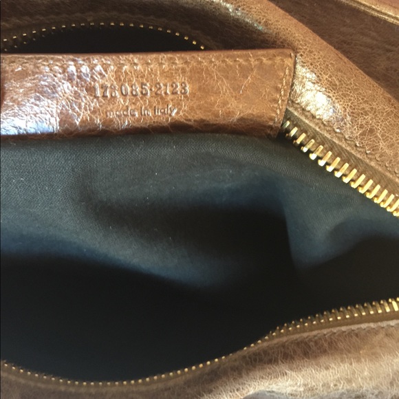 Handbag - Picture 3 of 3