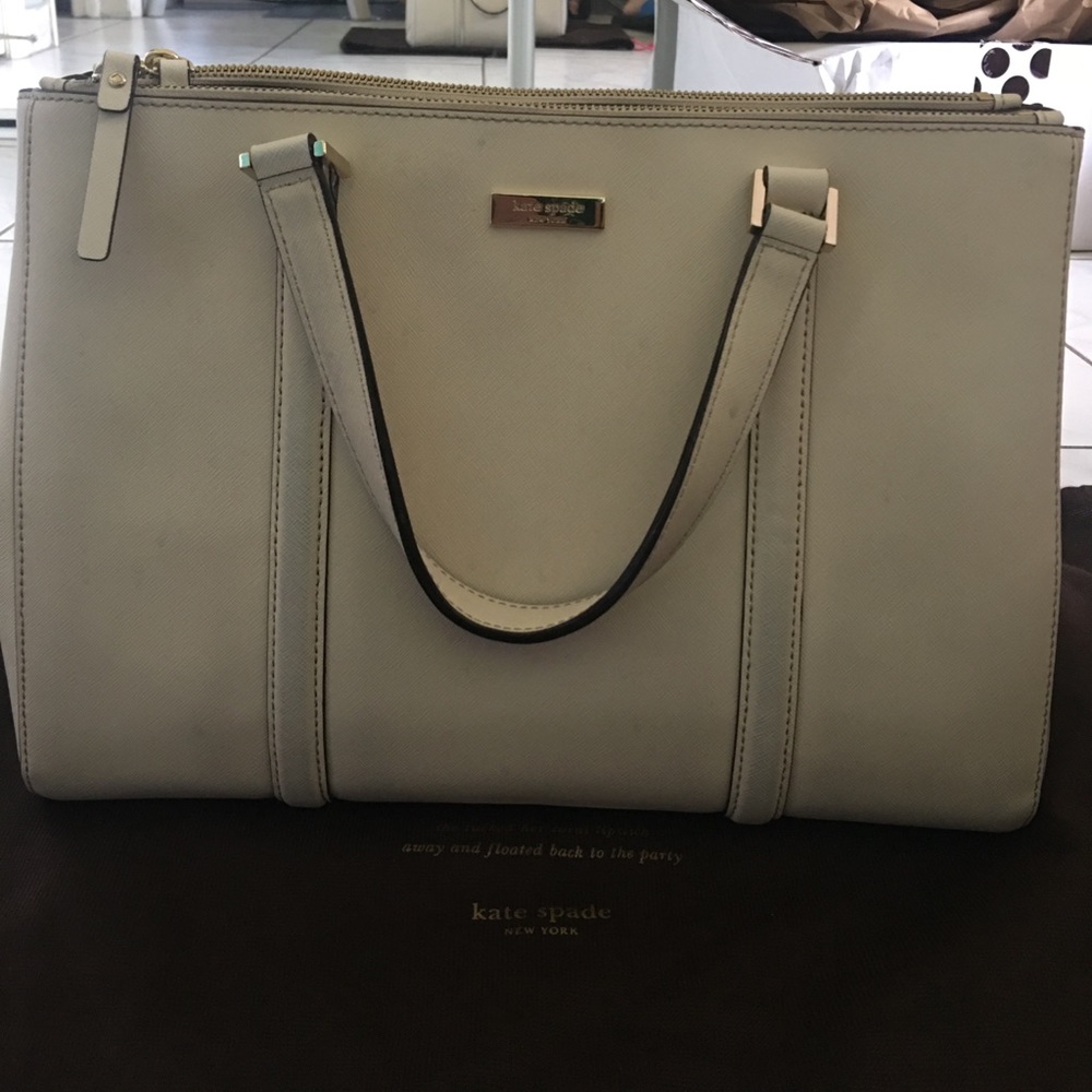 KATE SPADE CROSS BODY PURSE